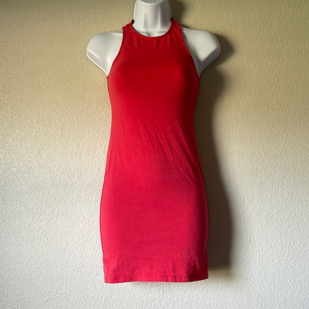 Coral body con dress